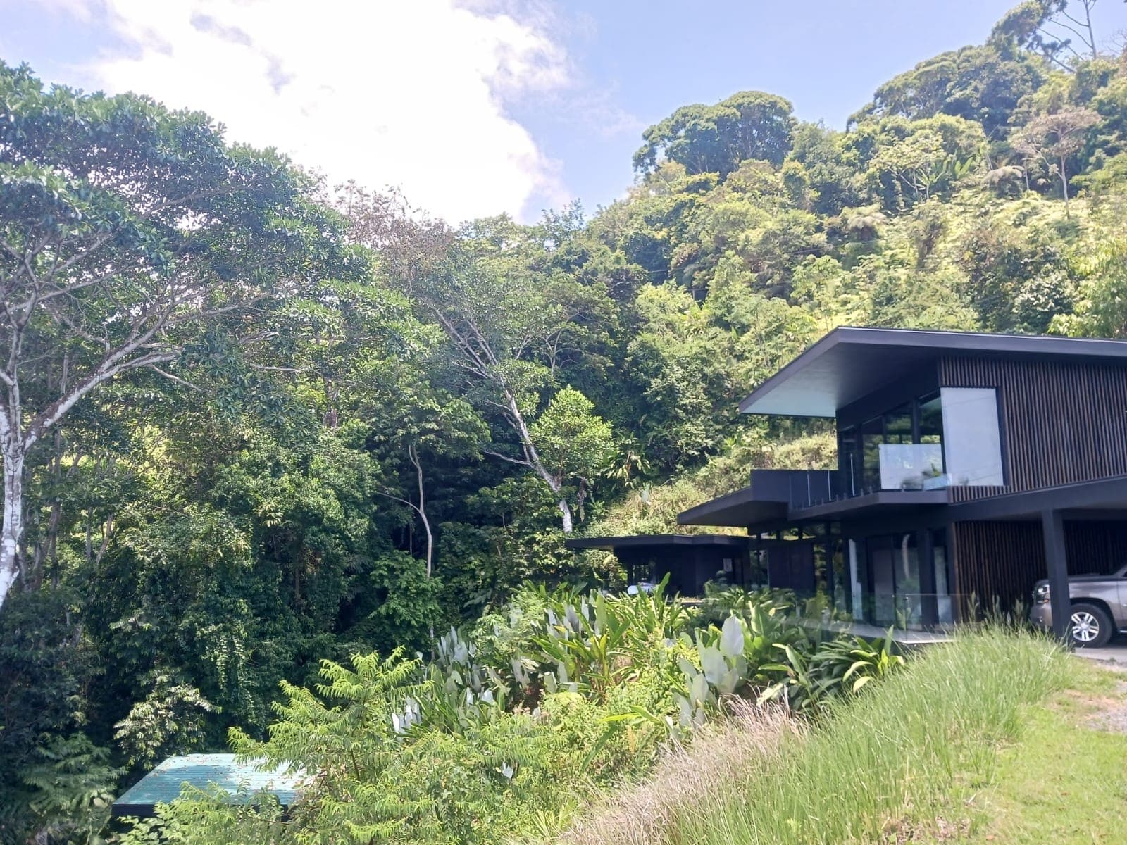 Private residence for the 30-Day Personalized Wellness Protocol